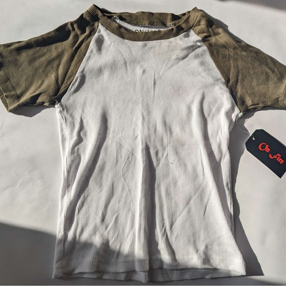 !NWT! white tshirt with green sleeves and collar